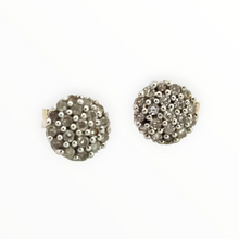 Load image into Gallery viewer, 2816 Vintage 18ct Gold Natural Sparkling Diamonds Stud Earrings