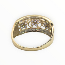 Load image into Gallery viewer, 2938- Vintage 9ct Gold Iolites Natural Sparkling Diamonds Flower Head Cocktail Ring