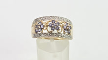 Load image into Gallery viewer, 2938- Vintage 9ct Gold Iolites Natural Sparkling Diamonds Flower Head Cocktail Ring
