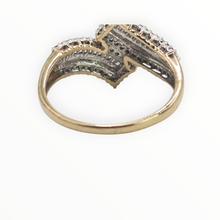 Load image into Gallery viewer, 2936 Vintage 9ct Gold Natural Sparkling Diamonds Bypass Ring