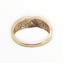 Load image into Gallery viewer, 2834: Vintage 9ct Gold Sparking Natural Diamonds Dress Ring