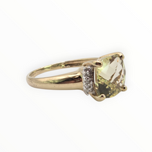 Load image into Gallery viewer, 2933: Vintage 9ct Gold Mint Green Citrine 10 Diamonds Dress Ring