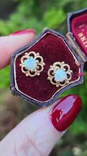 Cargar imagen en el visor de la galería, 2518- Vintage: 9ct Gold White Opal Openwork Stud Earrings- L:ovely colours