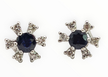 Load image into Gallery viewer, 2637: Vintage 18ct White Gold Sapphire Diamonds Flower Head Stud Earrings