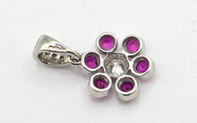 Load image into Gallery viewer, 2647 Vintage: 18ct Gold Rubies Diamond Flower Head Pendant