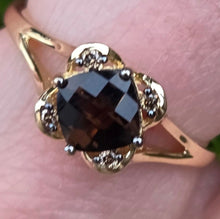 Load image into Gallery viewer, 2721: 14ct Gold Cognac Quartz Natural Chocolate Diamonds Ring