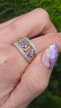 Load image into Gallery viewer, 2938- Vintage 9ct Gold Iolites Natural Sparkling Diamonds Flower Head Cocktail Ring