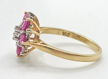 Load image into Gallery viewer, 2966- Vintage 18ct Gold Rubies Diamonds Flower Head Ring