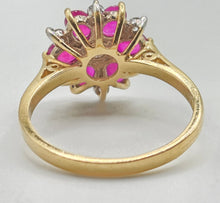 Load image into Gallery viewer, 2966- Vintage 18ct Gold Rubies Diamonds Flower Head Ring
