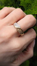 Load image into Gallery viewer, 2834: Vintage 9ct Gold Sparking Natural Diamonds Dress Ring