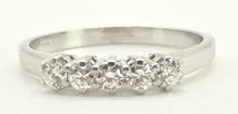 Load image into Gallery viewer, 2950- Vintage 14ct White Gold Natural Sparkling Diamonds 5-Stone Ring (0.5ct)