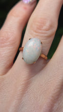 Load image into Gallery viewer, 2928- Vintage 14ct Gold Cabochon Cut White Opal Solitaire Ring