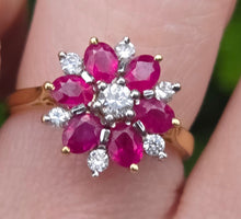 Load image into Gallery viewer, 2966- Vintage 18ct Gold Rubies Diamonds Flower Head Ring