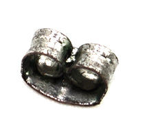 Load image into Gallery viewer, 2971: Vintage 18ct White Gold Princess Cut Diamonds Stud Earrings