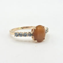 Load image into Gallery viewer, 2844; Vintage & Rare 9ct Gold Fire Opal Blue Spinals Dress Ring
