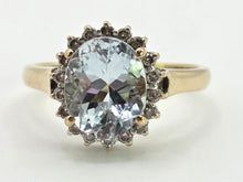 Load image into Gallery viewer, 2849 Vintage 9ct Gold Blue Aquamarine 16 Natural Diamonds Cluster Ring