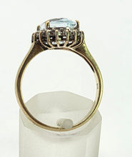 Load image into Gallery viewer, 2849 Vintage 9ct Gold Blue Aquamarine 16 Natural Diamonds Cluster Ring