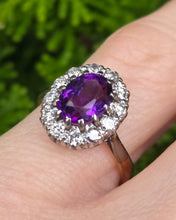 Load image into Gallery viewer, 6397: Vintage: 18ct Gold Platinum Amethyst Diamonds Cluster Ring