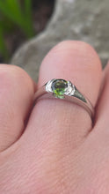 Load image into Gallery viewer, 6411: Vintage: Platinum Green Garnet Tsavorite Solitaire Ring