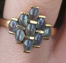 Load image into Gallery viewer, 6219 Vintage: 9ct Gold 9 Chrysoberyl Cats Eyes Geometric Set Ring