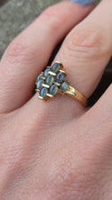 Load image into Gallery viewer, 6219 Vintage: 9ct Gold 9 Chrysoberyl Cats Eyes Geometric Set Ring