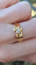 Load image into Gallery viewer, 6444: Vintage: 22ct Gold Twin Natural Diamonds Fancy Signet Ring