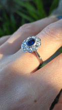 Load image into Gallery viewer, 6440 Vintage: 18ct White Gold Ceylon Blue Sapphire Diamonds Cluster Ring