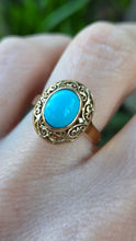 Load image into Gallery viewer, 6478 Vintage: 18ct Gold Cabochon Turquoise Dress Ring