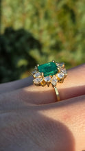 Load image into Gallery viewer, 3014 Vintage 18ct Gold Emerald (2.42ct) Diamonds (1.5ct) Cluster Ring