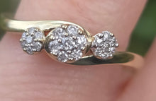 Load image into Gallery viewer, 2923: Vintage 9ct Gold 21 Natural Diamonds Bypass Ring