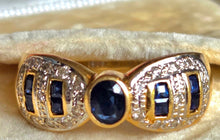 Load image into Gallery viewer, 2649: Vintage 18ct Gold Cornflower Blue Sapphires 24 Diamonds Art Deco Style Ring
