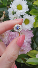 Load and play video in Gallery viewer, 6052 Vintage & Old: 18ct Gold Blue Sapphire 12 Diamonds Flower Head Ring