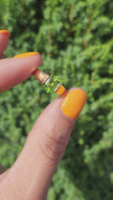 Load and play video in Gallery viewer, 2038: Vintage; 18ct Gold Peridot Solitaire Dress/Stacker Ring- Sartorial beauty