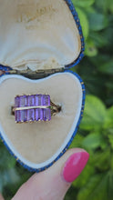 Cargar y reproducir el video en el visor de la galería, 0358: Vintage: Rare 9ct Gold 10 Emerald Cut Amethysts Cocktail Ring - statement, nice weight