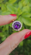 Cargar y reproducir el video en el visor de la galería, 0405: Vintage: 18ct Gold & Deep Purple Amethyst 12 Diamonds Cluster Ring