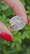 Cargar y reproducir el video en el visor de la galería, 1313: Vintage: Statement 9ct Gold Violet Blue Iolites Cocktail Ring- extraordinary