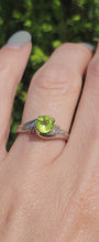 Load and play video in Gallery viewer, 1591: Vintage: 9ct White Gold Peridot Diamonds Dress Ring- lovely cut & Colours
