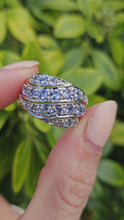 Cargar y reproducir el video en el visor de la galería, 1103: Vintage: : 9ct White Gold Tanzanites Statement Cocktail Ring- Fabulous