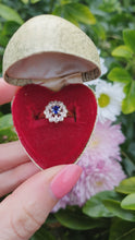 Load and play video in Gallery viewer, 6052 Vintage & Old: 18ct Gold Blue Sapphire 12 Diamonds Flower Head Ring