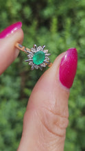 Load and play video in Gallery viewer, 6100: Vintage: 18ct Gold Emerald Diamonds Daisy Ring- Petite. Elegant, Sparkling