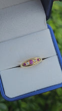 Cargar y reproducir el video en el visor de la galería, 0753: intage: 18ct Gold Rubies Diamonds Stacker/Dress Ring- Date Mark -1967