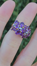 Cargar y reproducir el video en el visor de la galería, 0895: Vintage; 9ct Gold 17 rich purple Amethysts Diamonds Cocktail Ring- Splendid