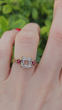 Cargar y reproducir el video en el visor de la galería, 1037: Vintage: 9ct Gold Glacier Zircon Tequila Sapphires Dress Ring- gorgeous combination