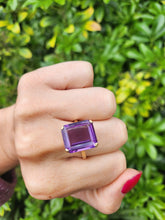Load image into Gallery viewer, 1693:Vintage; 9ct Gold Large Emerald Cut Alexandrite Cocktail Ring- Exceptional