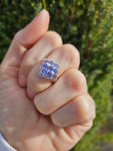 Cargar imagen en el visor de la galería, 1390: Vintage: 14ct White Gold Tanzanites 20 Diamonds Geometric Set Ring- sparkling combination