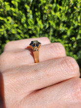 Cargar imagen en el visor de la galería, 1377: Vintage: 9ct Gold Blue Sapphires Diamonds Flowerhead Ring- From 1975
