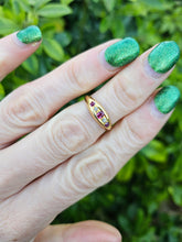Cargar imagen en el visor de la galería, 0753: intage: 18ct Gold Rubies Diamonds Stacker/Dress Ring- Date Mark -1967
