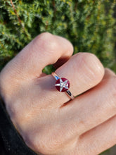Cargar imagen en el visor de la galería, 1500: Vintage: 18ct White Gold Ruby Dress/Stacker  Ring- petite, cute, sparkly