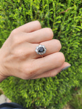 Load image into Gallery viewer, 1677: Vintage; 18ct White Gold French Blue Sapphire Diamonds (1.2ct) Diana Cluster Ring.