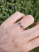 Cargar imagen en el visor de la galería, 1165: Vintage: 9ct Gold Rubies Diamonds Dress/Stacker Ring - sparkling symmetry
